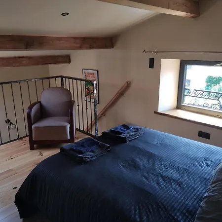 Semesterbostad Le Poulailler Manglieu